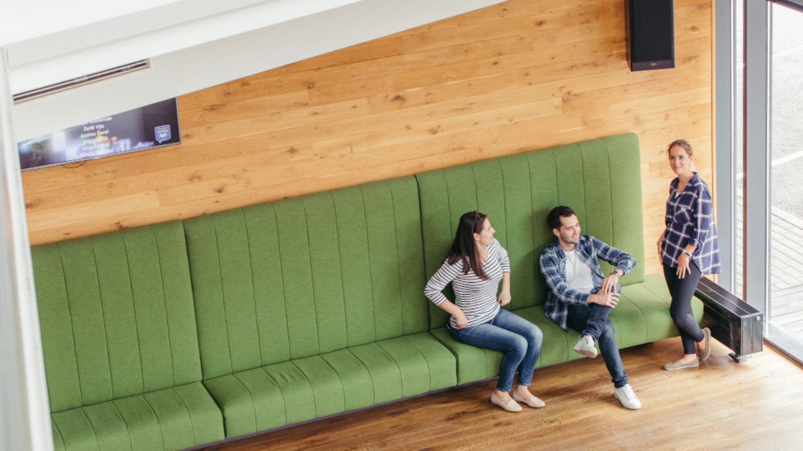 The Ultimate Guide to Sustainable Furniture Removal- From Sofas to Dining Sets